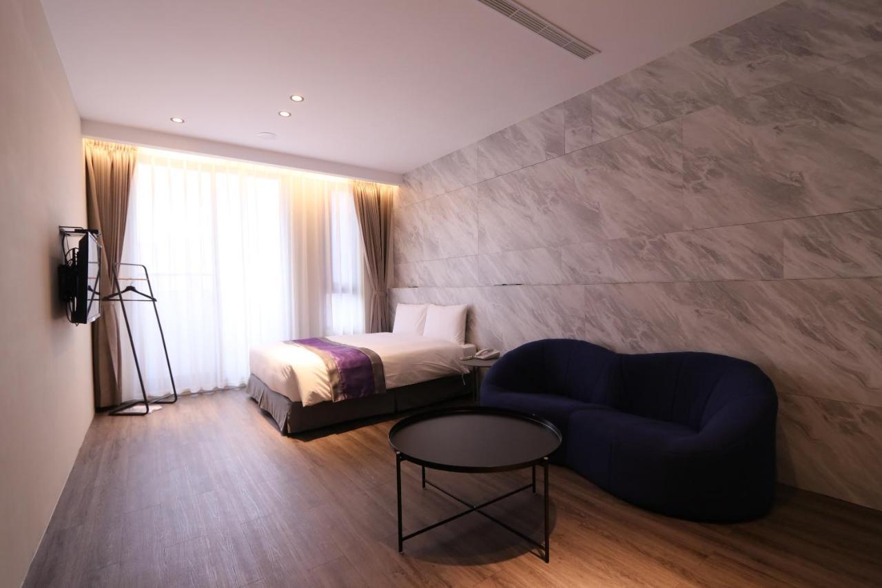 Hotel Hesper HSR Taichung Exterior foto
