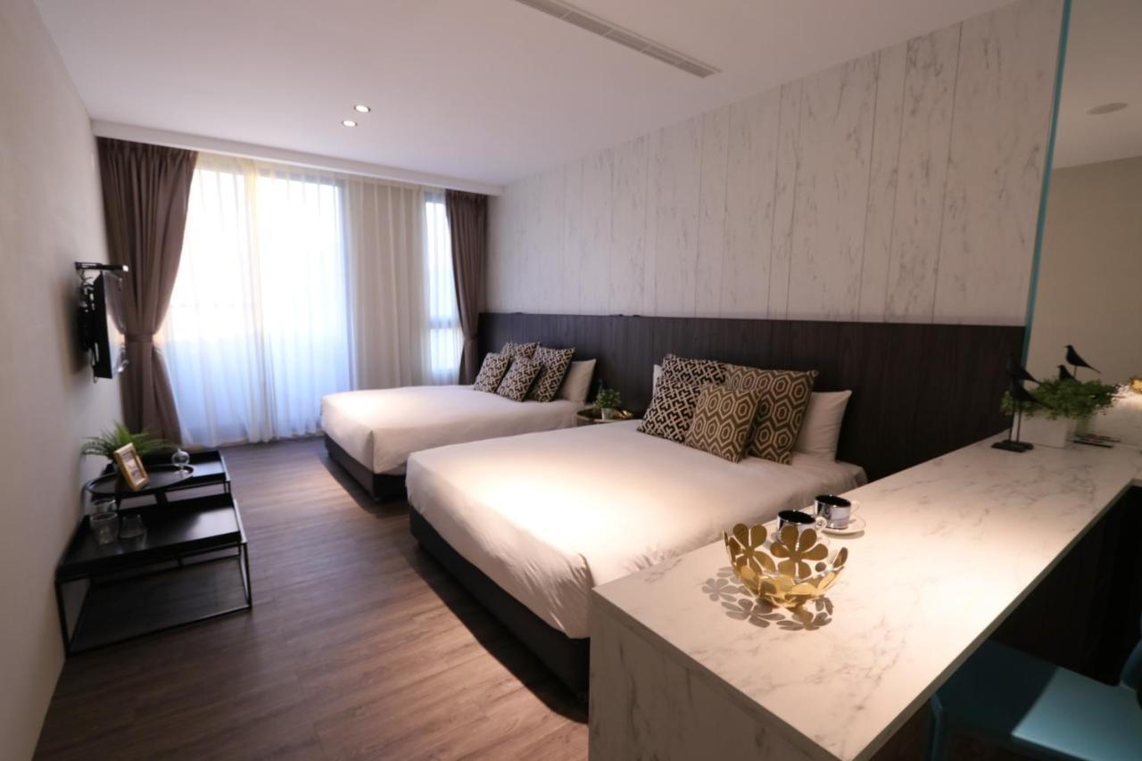 Hotel Hesper HSR Taichung Exterior foto