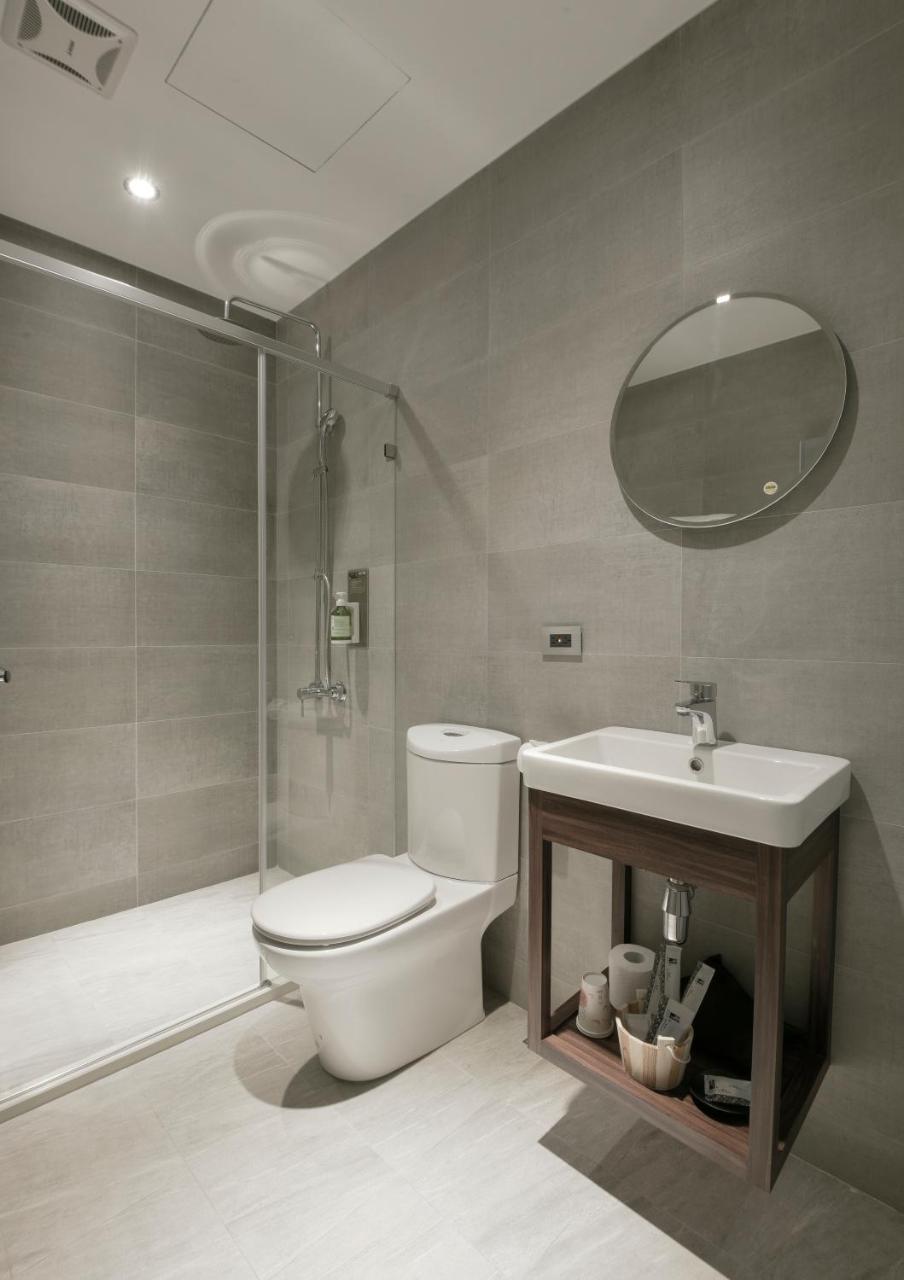 Hotel Hesper HSR Taichung Exterior foto
