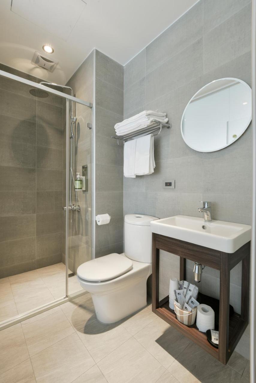 Hotel Hesper HSR Taichung Exterior foto