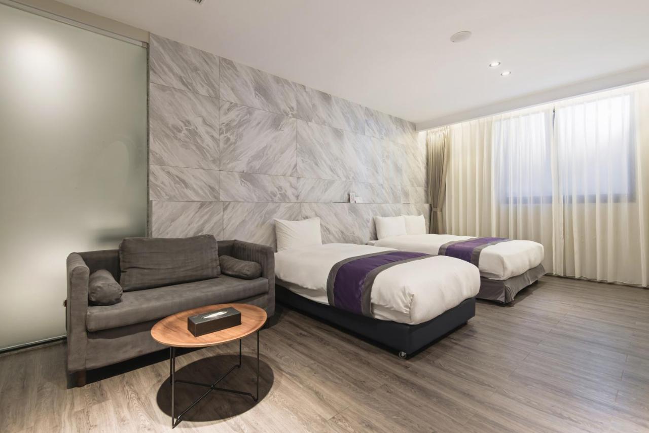 Hotel Hesper HSR Taichung Exterior foto